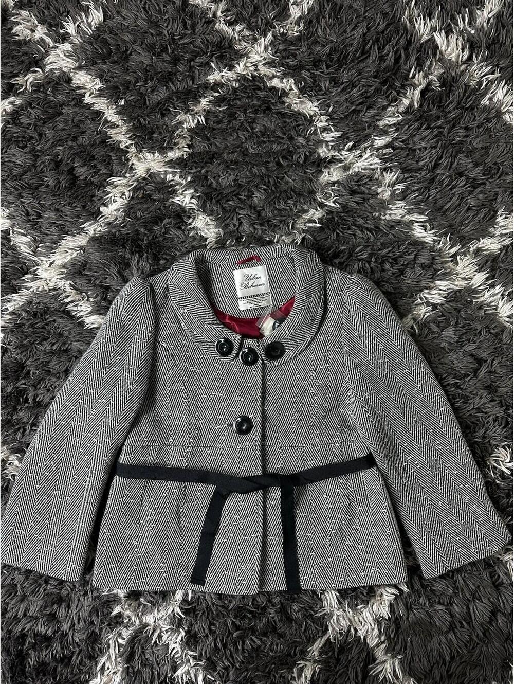 Urban Behavior Coat Womens L Black White Herringbone Wool Blend Chevron Jacket
